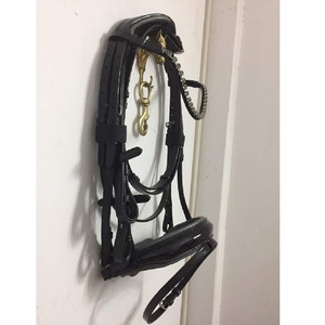 Lujosa brida de caballo de cuero gris, corona anatómica, productos de caballo de lujo acolchados cómodamente, banda nasal patentada de alta calidad - Product Image 3