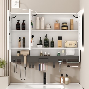 Armoire de salle de bain incurvée de luxe léger <span class=keywords><strong>avec</strong></span> <span class=keywords><strong>miroir</strong></span>, <span class=keywords><strong>prise</strong></span> sèche-cheveux <span class=keywords><strong>intégrée</strong></span>, étagère de rangement et cadre en fibre de carbone - Product Image 4