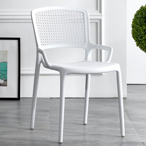 Silla de <span class=keywords><strong>Comedor</strong></span> Nórdica de Plástico con Reposabrazos, Respaldo Grueso, Diseño Moderno y Simple, Muebles para el Hogar, Económica, Informal, para Uso en Exteriores - Product Image 6
