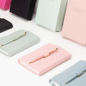 Carnets de journalisme Journal ligné personnalisé noir A5 couverture rigide en cuir PU cadeaux de luxe promotionnels articles cahier avec stylo - Product Image 5