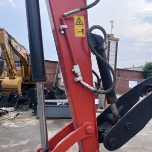 Mini-excavatrice d'occasion 8 tonnes Yanmar Vio85 Vio35 Vio80 Vio55 Vio50 à vendre - Product Image 4