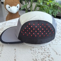 Gorra de camping de malla impermeable con logo personalizado al por mayor, gorra de senderismo transpirable perforada de 5 paneles, unisex, ajustable, al por mayor