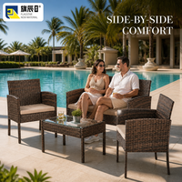 Ensemble de meubles de patio extérieur 4 pièces en rotin PE, canapé deux places, 2 fauteuils, table basse en verre, canapé de jardin, coussin beige