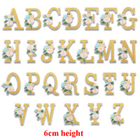Magnifiques patchs brodés thermocollants autocollants de 3,5 cm, 4,5 cm, 5 cm, 6 cm, 6,5 cm, lettres de A à Z, chiffres de 0 à 9, fleurs et alphabets