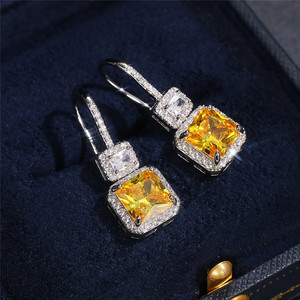 Orecchini Pendenti da Sposa Eleganti Vintage di Lusso Minimalisti con Gancio per Orecchio Gioielli alla Moda - Product Image 1