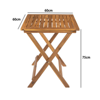 Les ensembles de table et de chaises pliables du peuvent être placés dans n'importe quel jardin ou utilisés sur un petit balcon
