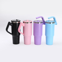 Gobelet isotherme blanc en acier inoxydable de 40 oz avec poignée amovible et paille rabattable, bouchon anti-fuite, pour l'extérieur, la voiture et les voyages
