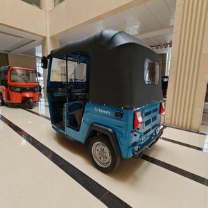 Tricycle à essence Minis 200CC, moto à 3 roues, tuk-tuks - Product Image 2