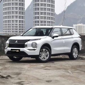 Auto Usado Mitsubishi <span class=keywords><strong>Outlander</strong></span> <span class=keywords><strong>2023</strong></span> 1.5T CVT AWD Premium 7 Plazas Gasolina SUV Compacto Cámara 360° Asientos de Cuero con Calefacción Volante a la Izquierda - Product Image 1