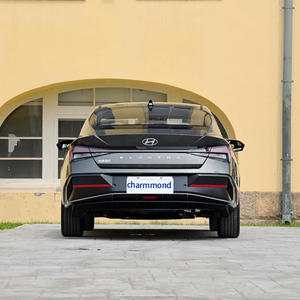 Hyundai Elantra essence, boîte CVT intelligente, livraison rapide, faible kilométrage, norme Euro VI, traction avant, berline pour l'exportation - Product Image 4