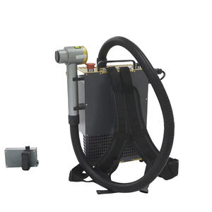 Máquina <span class=keywords><strong>de</strong></span> limpieza láser <span class=keywords><strong>de</strong></span> pulso <span class=keywords><strong>de</strong></span> mochila ligera <span class=keywords><strong>Limpiador</strong></span> <span class=keywords><strong>de</strong></span> superficies desengrasante <span class=keywords><strong>de</strong></span> óxido <span class=keywords><strong>de</strong></span> metal - Product Image 1