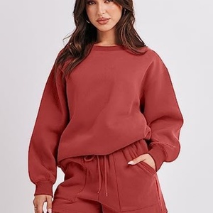 Ensemble de survêtements personnalisés pour femmes : Sweat à capuche côtelé, short et haut décontracté à col rond et manches longues de couleur unie – Vente en gros - Product Image 2