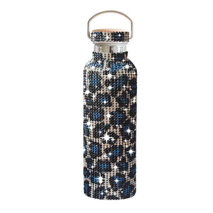 Botella de agua de acero inoxidable con diamantes de imitación brillantes para mujeres y niñas, cadena con tapa de diamante, vaso de vacío - Product Image 5