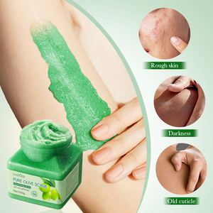 SADOER Crème Exfoliante Corporelle aux Herbes, Vitamine C et Aloe Vera - Sans Sulfate pour un Nettoyage en Profondeur et un Teint Éclatant - Product Image 3