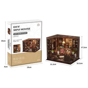 Casa en miniatura de madera Left Bank Study, kit de bricolaje a escala 1:12 para jóvenes y adultos - Product Image 2