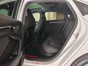 Audi Q3 35 TFSI berline (édition sport) 2023, voiture d'<span class=keywords><strong>occasion</strong></span> à vendre - Turbocompressée, équipements haut de gamme, véhicule de luxe d'<span class=keywords><strong>occasion</strong></span> - Product Image 6