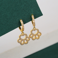 Boucles d'oreilles tendance à motif patte en laiton plaqué or 18 carats et zircon, très vendues - un cadeau de mariage pour les amoureux des chats et des chiens