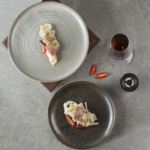 YAYU luxe nordique incassable moderne gris restaurant blanc vaisselle noir ustensiles de cuisine en céramique dîner ensemble pour mariage