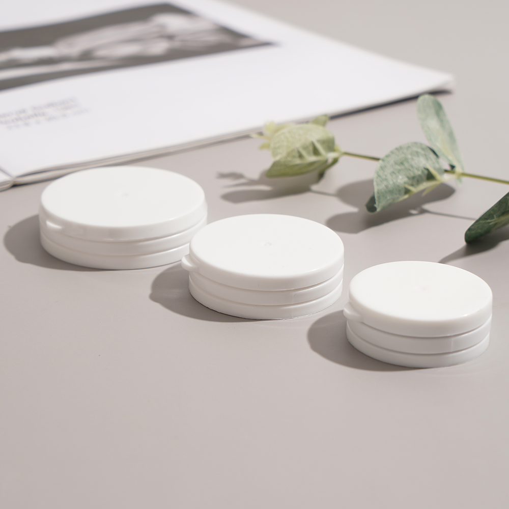 round plastic container lids