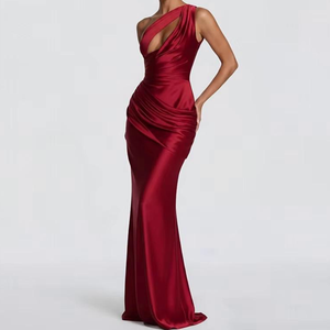 Abito lungo <span class=keywords><strong>da</strong></span> <span class=keywords><strong>donna</strong></span> in raso monospalla con cut-out e drappeggio, elegante per serate, feste e occasioni speciali (come invitata a matrimoni) - Disponibilità immediata all'ingrosso - Product Image 2
