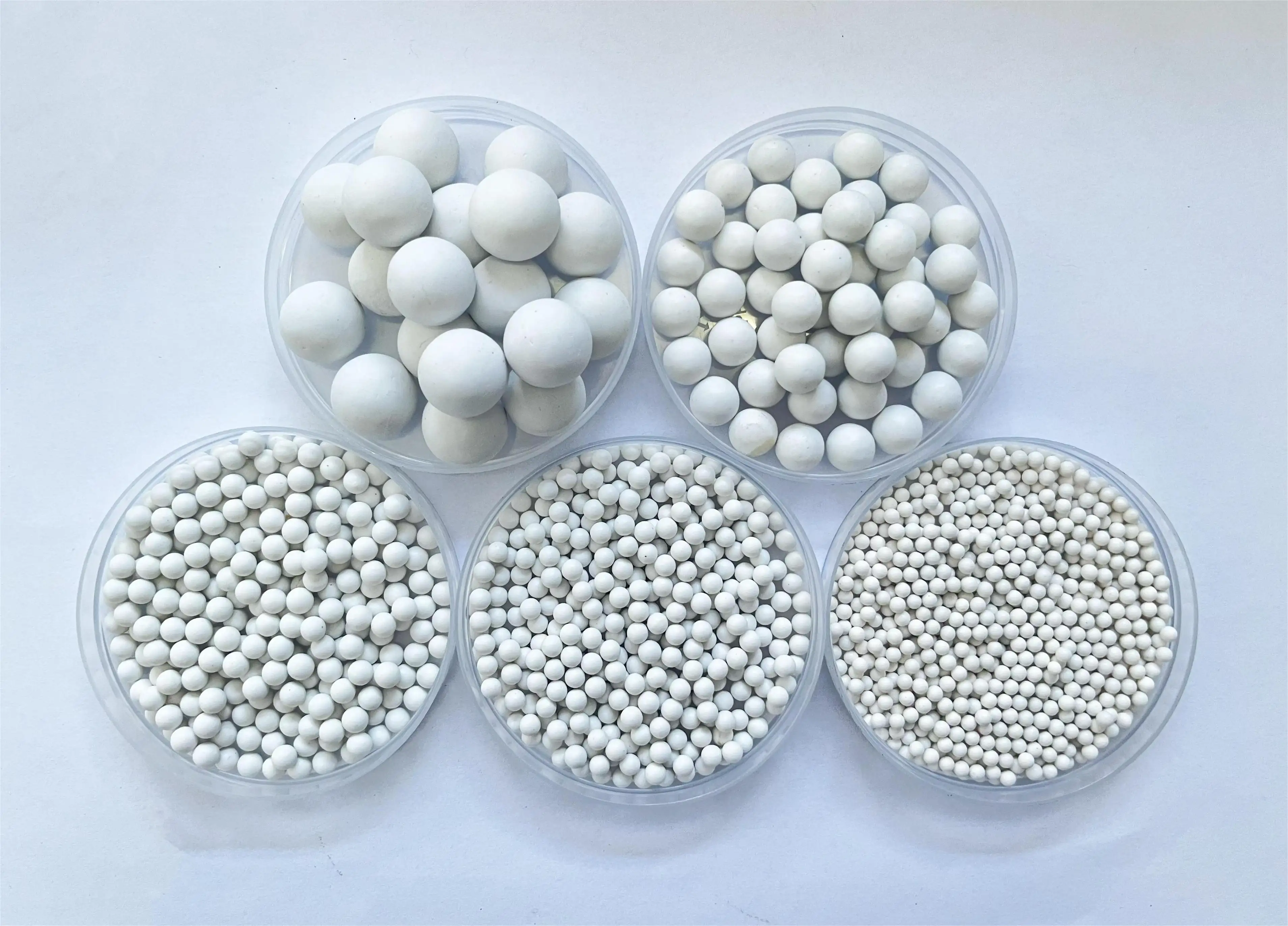 China High Quality White Ceramic Alumina Balls Grinding Media for metal polishing