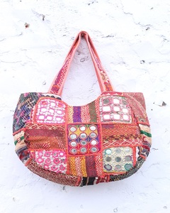 Bolsos Banjara Tradicionales Hechos a Mano para Invitados de Boda, Bolso de Hombro Étnico Indio Bordado a Mano, Colorido, Excelente Precio - Product Image 1