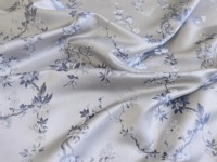 Tissu tissé Jacquard rayonne de haute qualité teint en fil pour vêtements de sport chaussures sacs-trame en stock tricotée pour garçons et filles