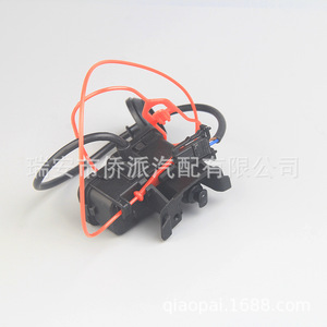 Bouchon de réservoir de carburant avec serrure 5C6810773H 56D810773 pour Volkswagen Passat Tiguan Skoda, en plastique technique avec fil rouge - Product Image 2