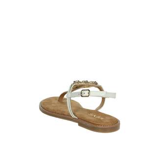 Sandales plates en cuir pour femmes Keys K-10952 à bride en T avec détail en strass - Product Image 2