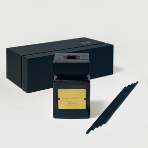 Coffret Cadeau Diffuseur Carré en Verre et Bois de Qualité Supérieure - Vente en Gros - Product Image 3