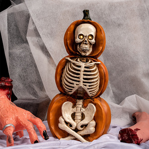 Lanterne Citrouille Crâne d'Halloween en Résine avec Yeux Lumineux – Décoration Intérieure pour Halloween - Product Image 2