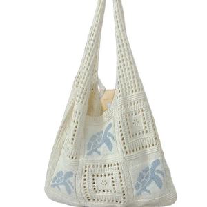 Sac à bandoulière tricoté tendance pour femme, motif écaille de tortue, deux poignées, idéal pour les voyages, la plage et les vacances printemps-été - Product Image 5