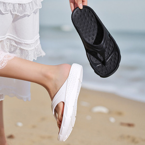 Sandalias de Playa Antideslizantes para Hombre, Diseño de Una Pieza, Cómodas para Caminar, Color Negro - Product Image 4