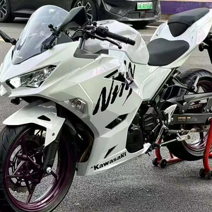 Kawasaki Ninja KRT Edition 2026 de 400cc, la Más Vendida - Suspensión Deportiva, Sistema ABS, Estabilidad a Alta Velocidad - Product Image 1
