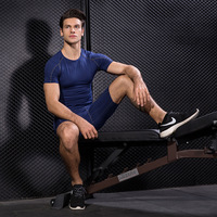 T-shirt d'entraînement sportif T-shirt à manches courtes à séchage rapide élastique Vêtements de fitness à manches courtes moulants pour hommes