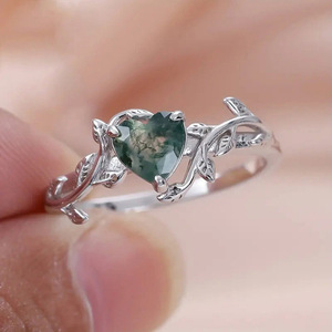 Anello con Design a Cuore e Ramo d'Albero, Stile Naturale per Donne - Product Image 5
