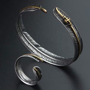 Conjunto de Joyería de Anillos y Brazaletes de Acero Inoxidable de Estilo Clásico, Diseño Abierto, Regalos Vintage, Directo de Fábrica - Product Image 1