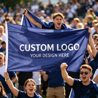 Drapeau publicitaire promotionnel extérieur en polyester durable avec logo personnalisé et bords doublement cousus