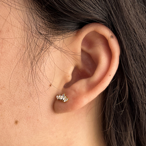 Dainty Bông Tai Bằng Thép Không Gỉ Lát Đá Zirconia 5 Khối Không Bị Xỉn Màu Mạ Vàng 18K PVD Tiny Trang Sức Thời Trang - Product Image 2