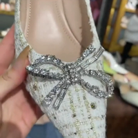 Accessoire de Chaussure Femme 2025 : Boucle Papillon Tendance avec Perles et Strass, Personnalisable, Sans Nickel, Shiwei