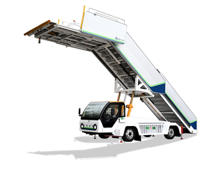 Tracteur d'escaliers d'embarquement pour passagers VIP de taille moyenne, à usage aéroportuaire, entièrement électrique, norme d'émission Euro 5, 4x2, suspension pneumatique, neuf - Product Image 3