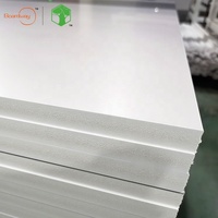 Feuilles de PVC de panneau de mousse Co-extrudé imperméable de faible inflammabilité pour des armoires de meubles de cuisine