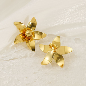 ZOGXIN Gold Flower <b>Stud</b> <b>Earrings</b> With Pearl And Zircon For Women Everyday Wear - Product Image 3