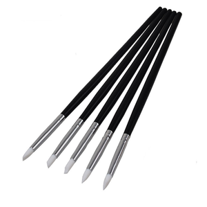Lot de 5 pinceaux à manche long en plastique noir avec embout en silicone pour vernis gel, peinture et manucure nail art - Product Image 3