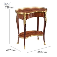 Table d'appoint irrégulière en bois massif Design créatif pour un accent de salon classique britannique unique