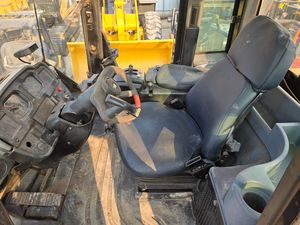 Chargeuse sur pneus CAT 980G d'occasion, 8 tonnes, chargeuse frontale, godet de 5-6,1 m³, matériel de construction Caterpillar à vendre - Product Image 6
