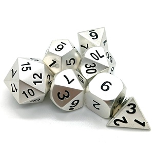 Juego de dados poliédricos de metal de 7 piezas con logotipo personalizable Mazmorras y dragones de aleación de zinc RPG D20 D12 D10 D8 D6 D4 Forma de polígono - Product Image 4