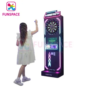 Funsapce kapalı spor Arcade Dart oyun makinesi ayakta elektronik Dart makinesi ile ekran