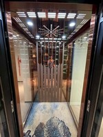 3-4-stöckiger Hauslift Kleiner Heimaufzug Kleiner schachtloser Aufzug für Häuser Außenaufzug für Gebäude