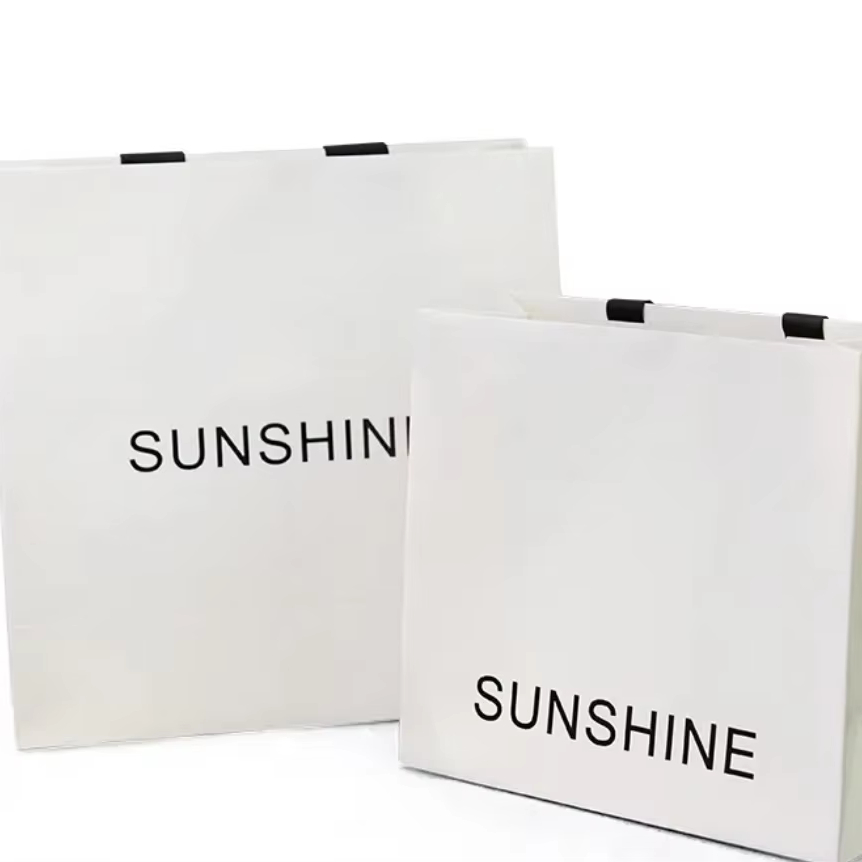 Good Quality Luxury Paper Bag Packaging Paper Bags Hot Selling Custom Paper Bag